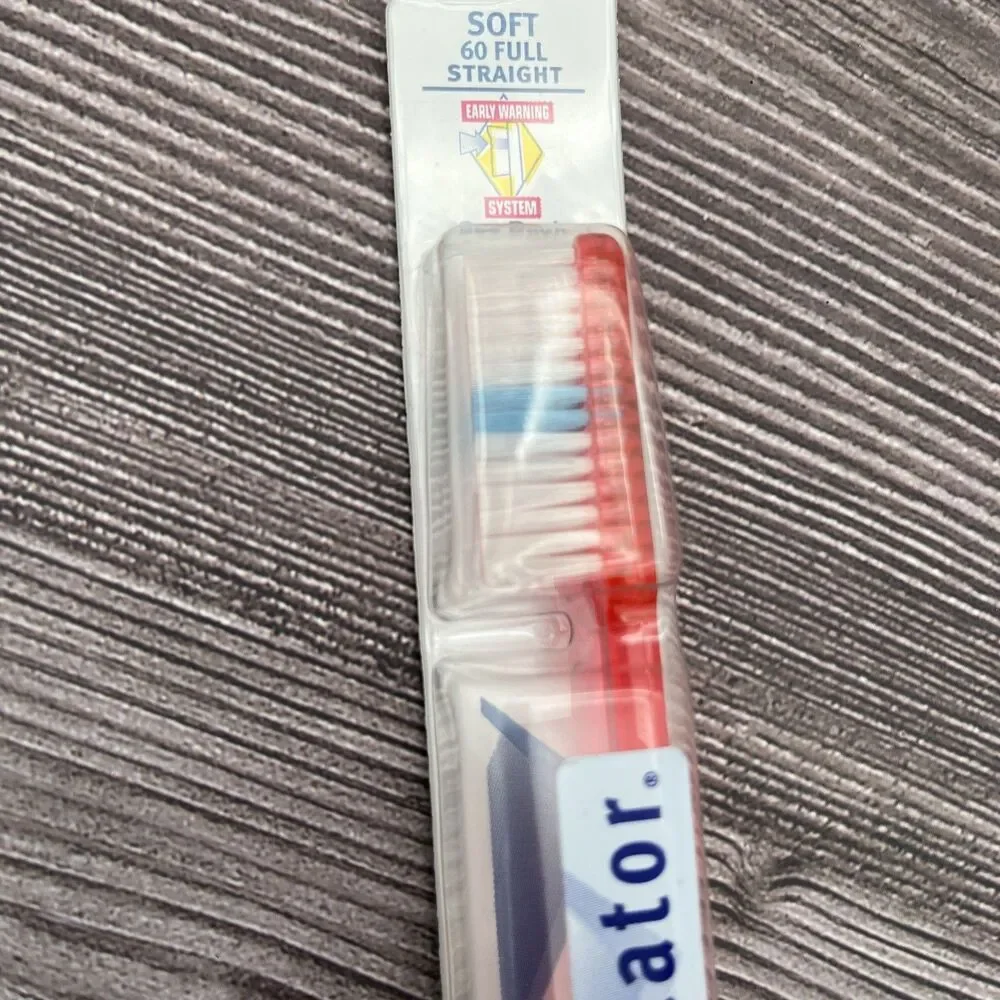 VTG Oral-B P-60 Toothbrush 1998 USA Soft End-Round Bristles 4-ROW 8in TALL RED